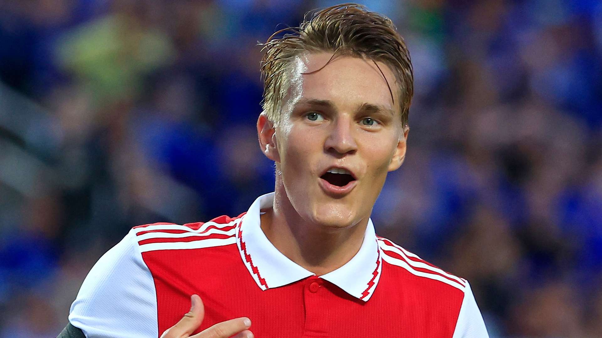 在决赛中继 在决赛中继